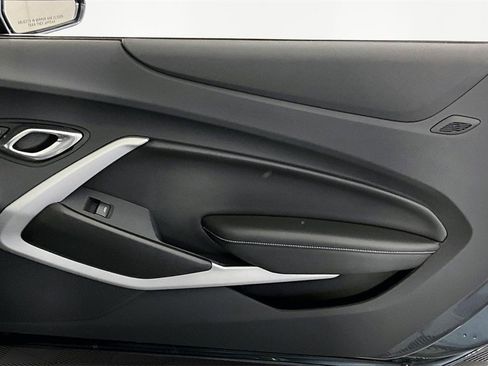 Used 2023 Chevrolet Camaro LT image 24