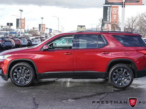 Used 2021 Chevrolet Traverse RS image 22