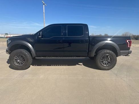 Used 2019 Ford F150 Raptor w/ Equipment Group 802A Luxury image 8