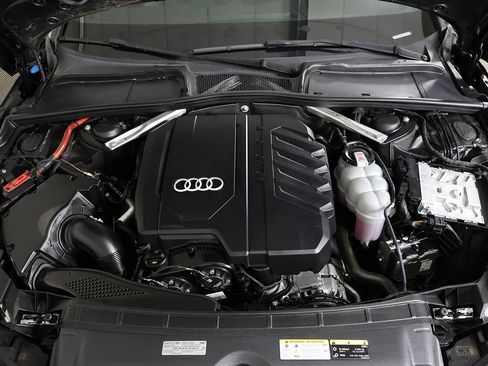 Used 2023 Audi A4 2.0T Premium Plus w/ Premium Plus Package AWD/4WD image 21