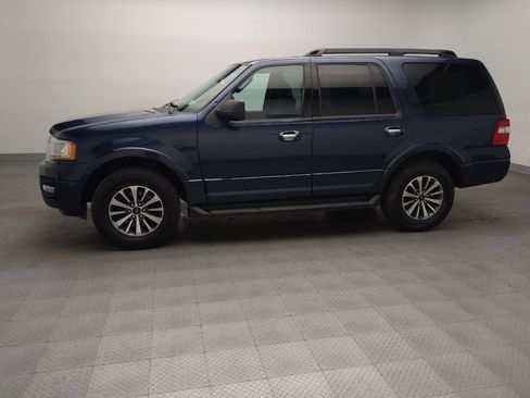 Used 2017 Ford Expedition XLT AWD/4WD image 2