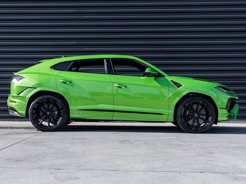 Used 2024 Lamborghini Urus S image 10