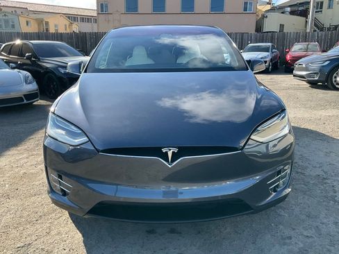 Used 2019 Tesla Model X Performance image 94