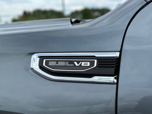 Used 2020 GMC Sierra 1500 SLT w/ SLT Premium Plus Package AWD/4WD image 44