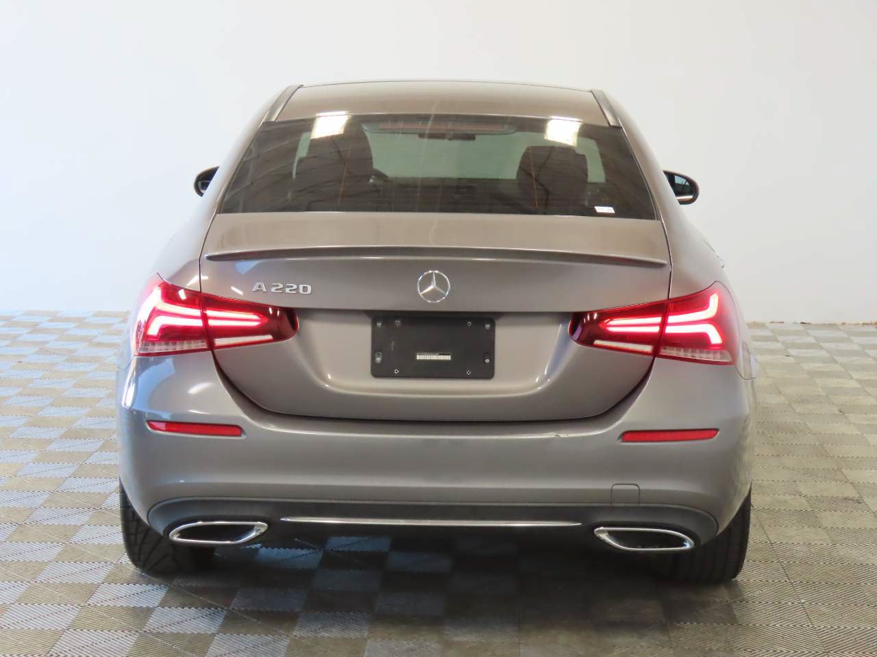 Used 2022 Mercedes-Benz A 220 image 4