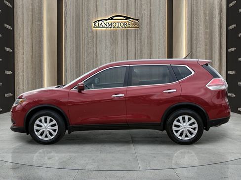Used 2015 Nissan Rogue S image 4