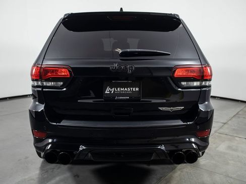 Used 2018 Jeep Grand Cherokee Trackhawk AWD/4WD image 8
