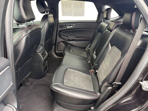 Certified 2023 Ford Edge ST-Line AWD/4WD image 16