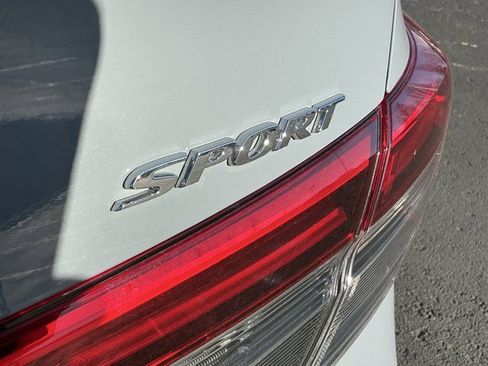 Used 2024 Honda Civic Sport image 7