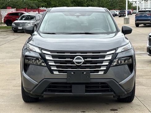 Used 2024 Nissan Rogue S AWD/4WD image 7