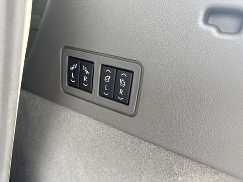 Certified 2024 Cadillac XT6 Premium Luxury w/ LPO, Floor Liner Package image 8