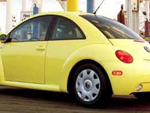 Used 2001 Volkswagen Beetle GLS FWD image 1
