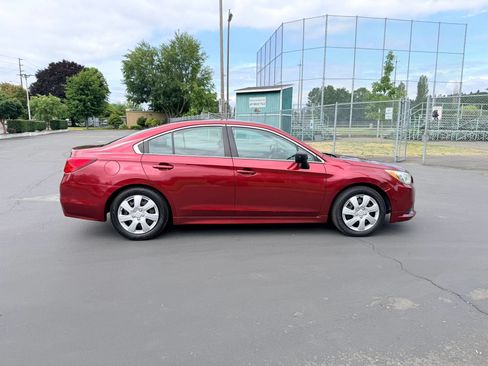 Used 2015 Subaru Legacy 2.5i AWD/4WD image 6