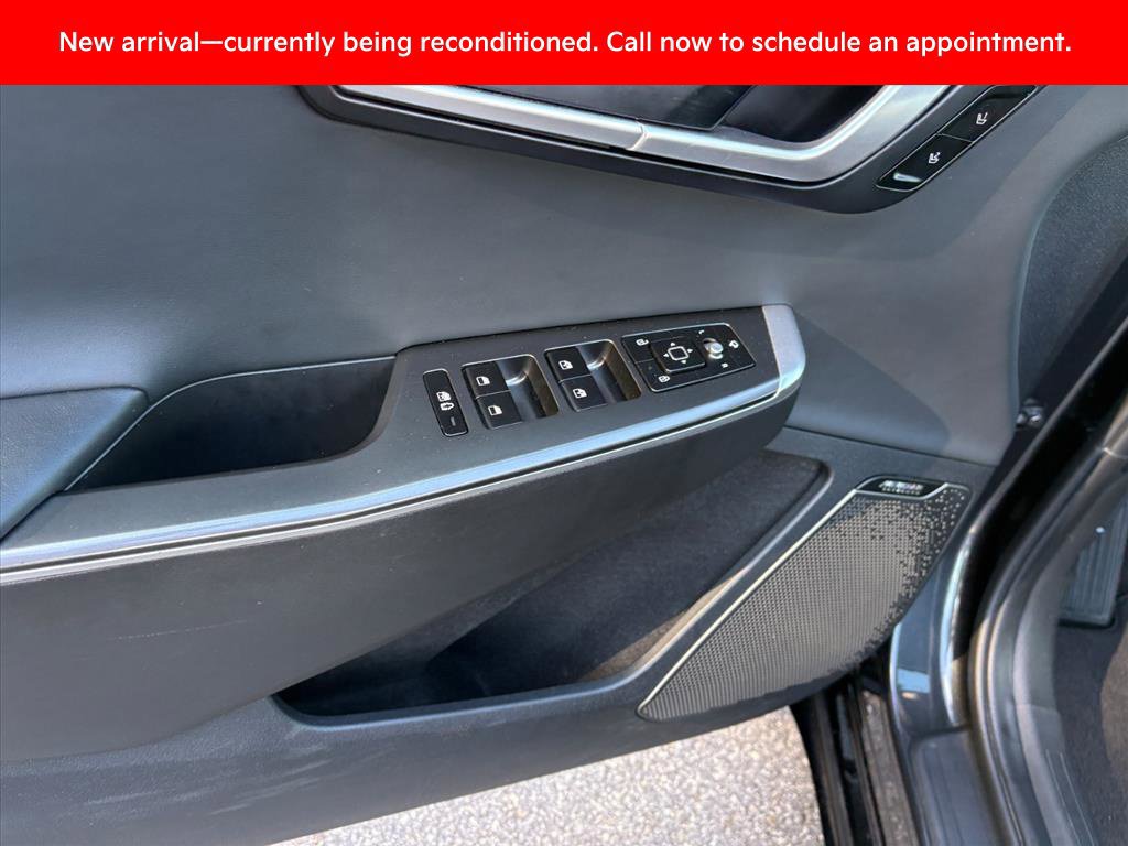 Certified 2022 Kia EV6 Wind RWD image 25