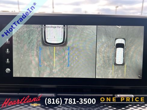 Used 2022 Kia Carnival SX Prestige image 32