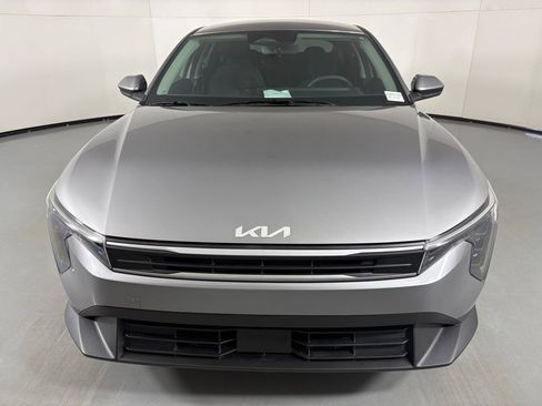New 2026 Kia K4 FWD image 3