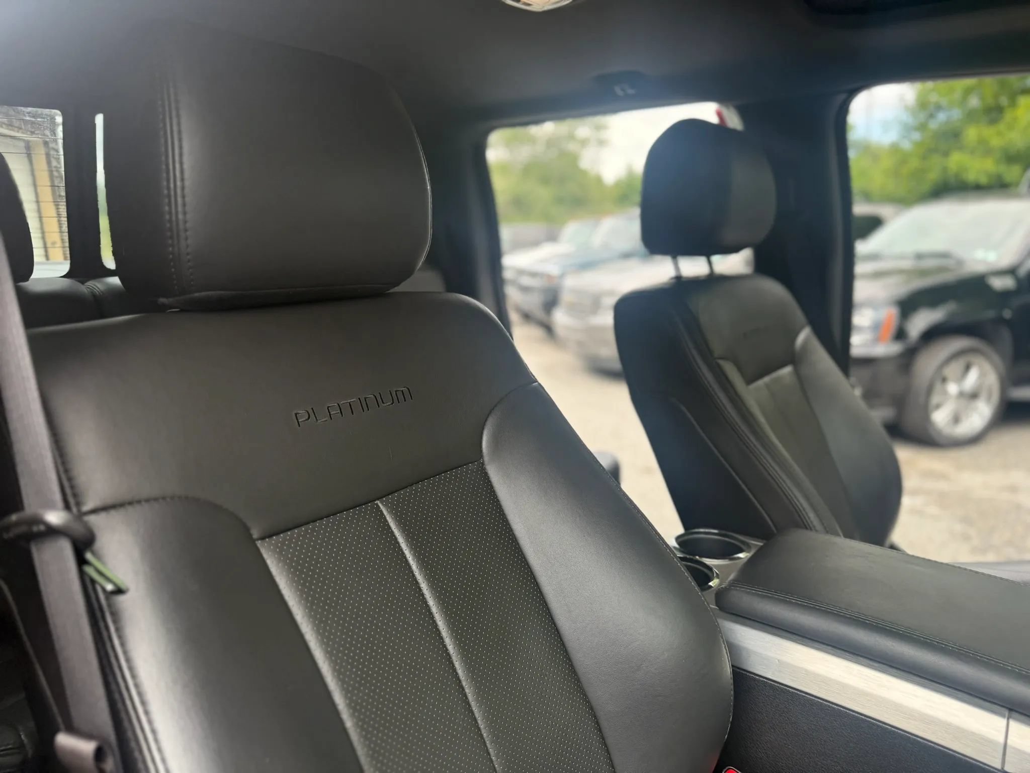 Used 2013 Ford F150 Platinum AWD/4WD image 10