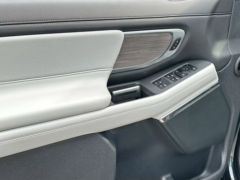 New 2026 Ford Expedition Max Platinum AWD/4WD image 13