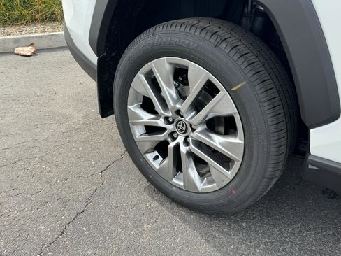 New 2025 Toyota RAV4 Limited image 8