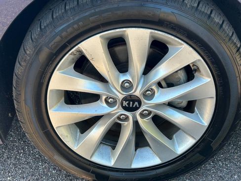 Used 2017 Kia Optima LX w/ Option Group 014 image 8