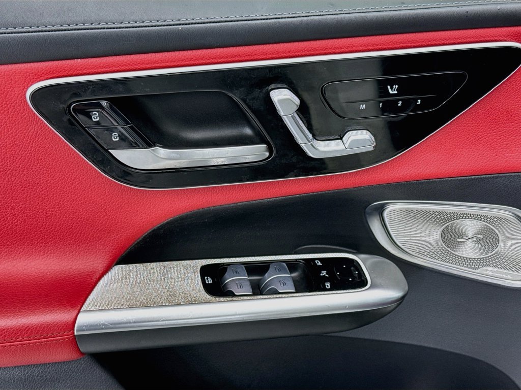 Certified 2023 Mercedes-Benz GLC 300 image 22