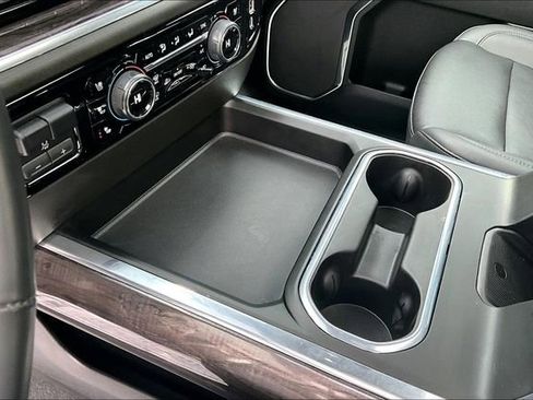 Used 2024 Chevrolet Silverado 2500 LTZ w/ LTZ Premium Package image 19