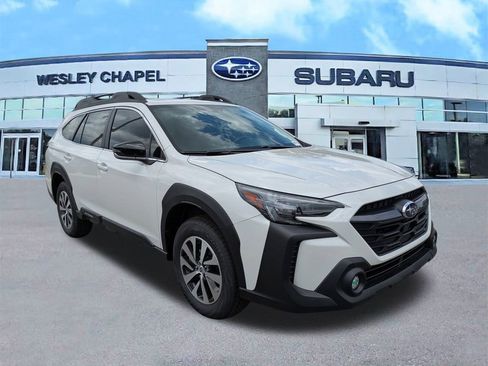 Used 2025 Subaru Outback Premium w/ Popular Package #1A image 2