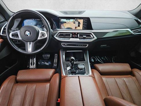Used 2022 BMW X5 M50i w/ Premium Package AWD/4WD image 21