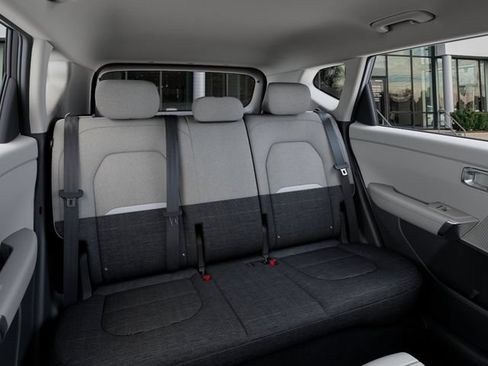 New 2027 Kia Seltos S FWD image 17