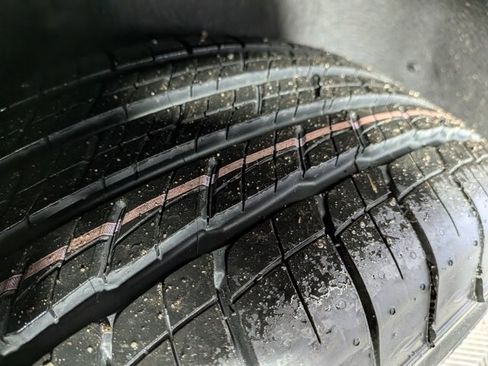 Certified 2022 Cadillac XT5 Premium Luxury image 36