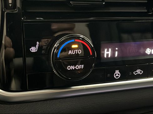 New 2026 Nissan Rogue Platinum AWD/4WD image 38