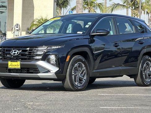 Certified 2026 Hyundai Tucson Blue SE AWD/4WD image 8