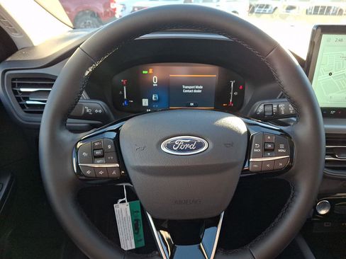 New 2026 Ford Escape SE FWD image 14