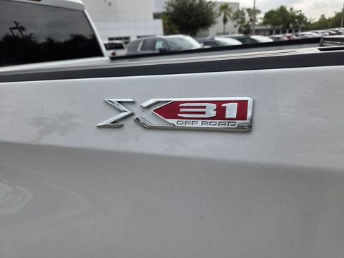 New 2026 GMC Sierra 1500 Elevation w/ X31 Off-Road Package AWD/4WD image 10