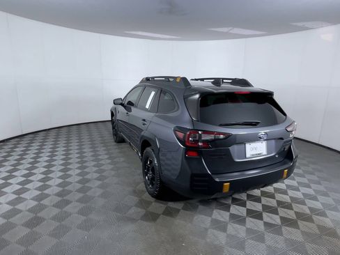 Used 2022 Subaru Outback Wilderness image 7