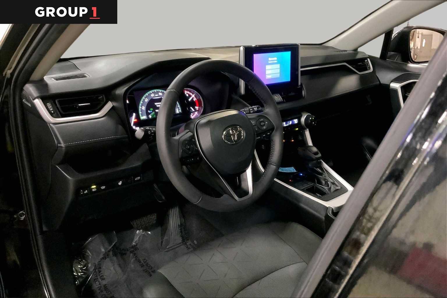 Certified 2023 Toyota RAV4 XLE w/ Convenience Package AWD/4WD image 18