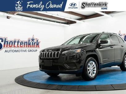 Used 2020 Jeep Cherokee Latitude w/ Cold Weather Group