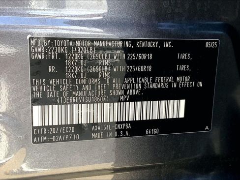 Used 2025 Toyota RAV4 XSE AWD/4WD image 34