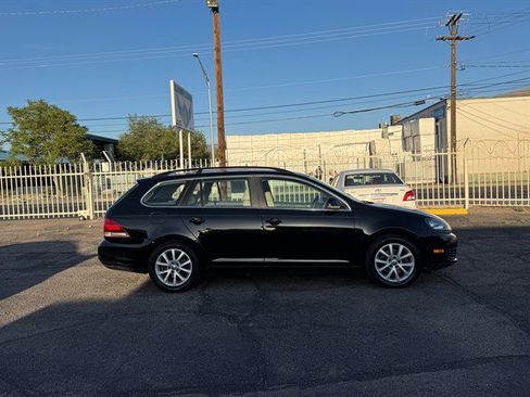 Used 2014 Volkswagen Jetta SE image 4