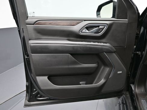 Used 2021 Chevrolet Tahoe LT w/ Max Trailering Package image 9