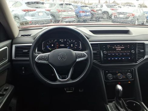 Certified 2023 Volkswagen Atlas SEL Premium image 16