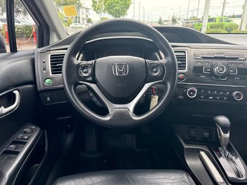 Used 2014 Honda Civic LX image 17