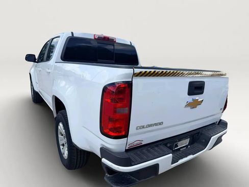 Used 2016 Chevrolet Colorado LT w/ LT Convenience Package RWD image 6