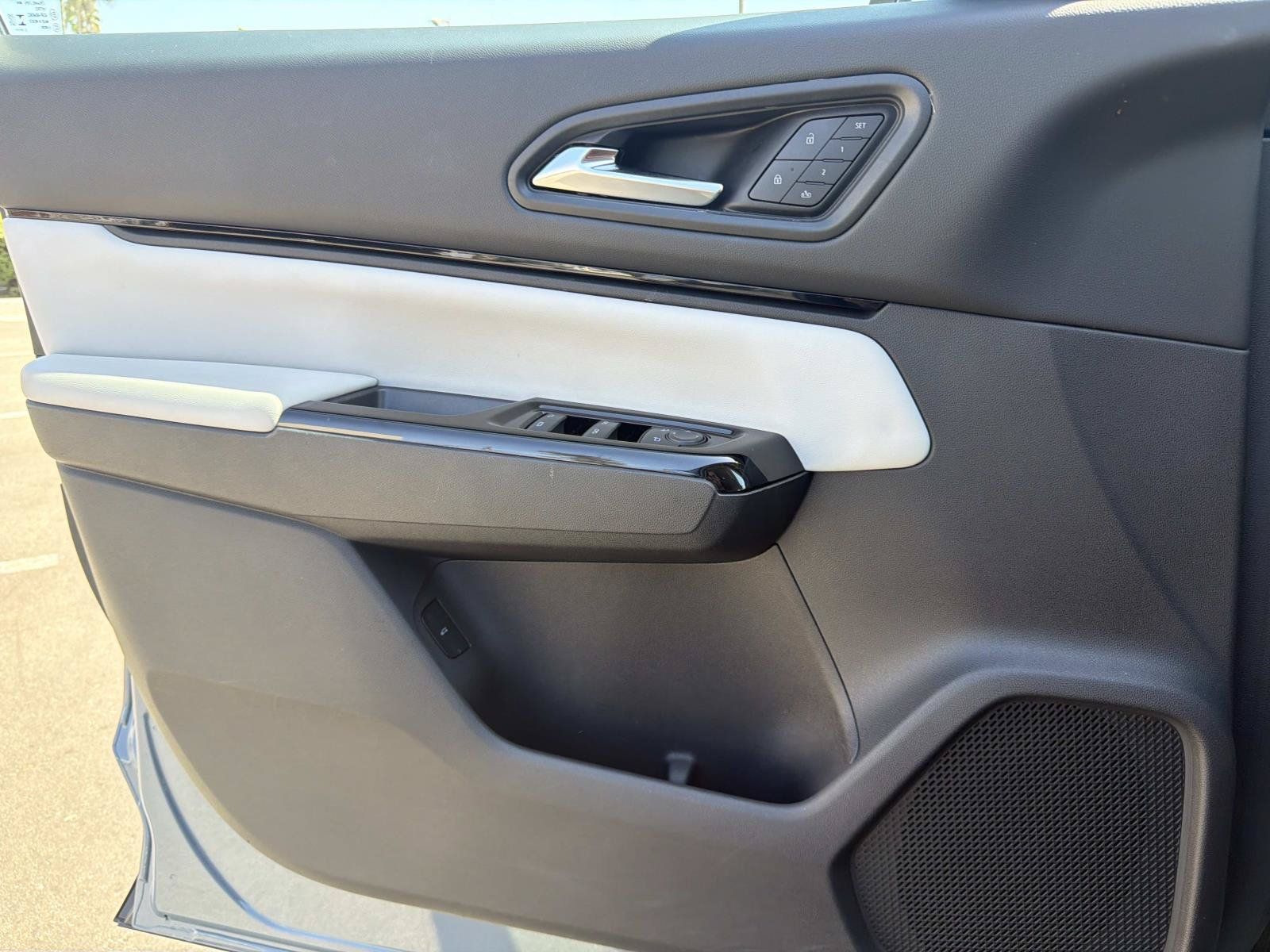 Used 2025 Honda Prologue Touring image 18