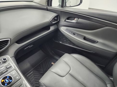 Used 2023 Hyundai Santa Fe SEL w/ Premium Package image 12