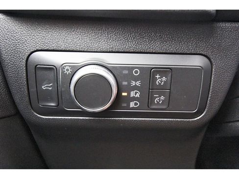 Used 2022 Ford Escape SE w/ SE Sport Appearance Package FWD image 23