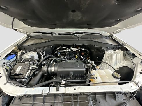 Used 2023 Ford Explorer ST-Line w/ Class IV Trailer Tow Package image 37