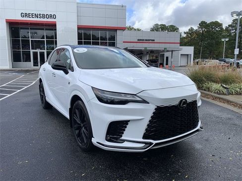 Used 2024 Lexus RX 500h F Sport image 2