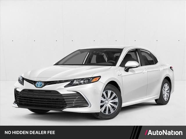 Used 2022 Toyota Camry XLE w/ Cold Weather Package FWD image 1