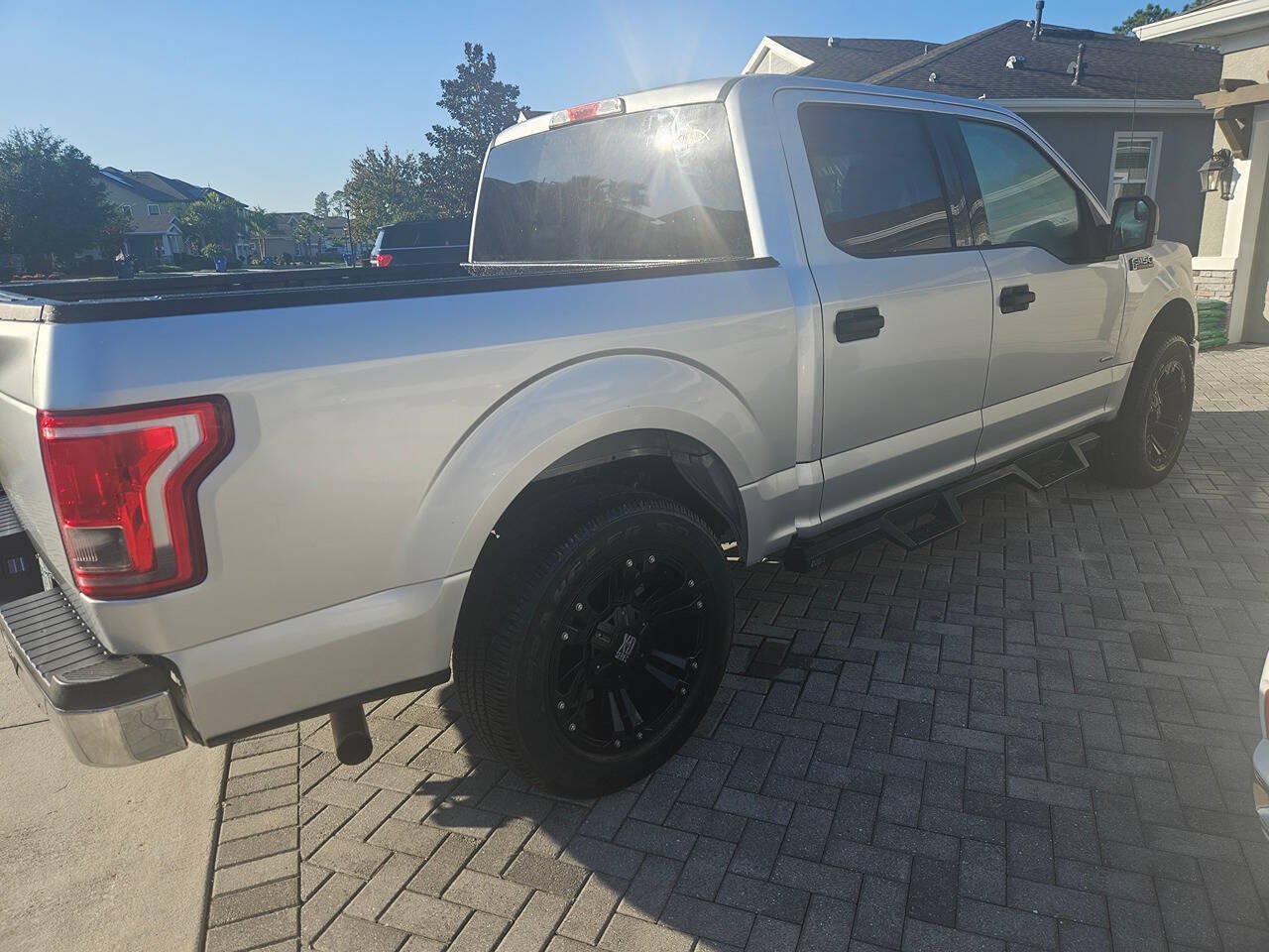 Used 2017 Ford F150 XLT RWD image 38